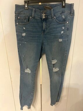 torrid Medium Blue Ripped Skinny Jeans - Women's